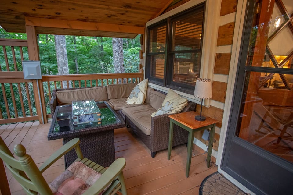 Covered Rear Deck with Comfy Sectional and Gas Fire Table!