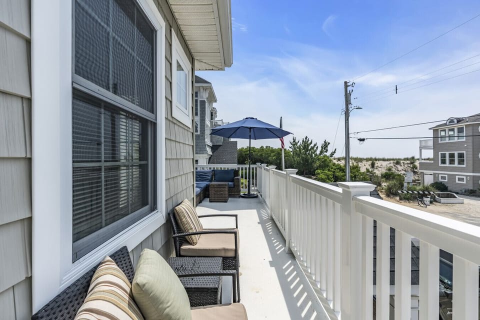 2FL deck