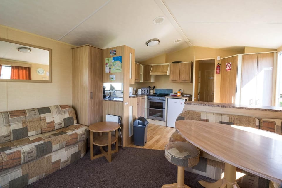 Spend your summer holidays 2026 at Naze Marine Holiday Park Essex, where you can enjoy a staycation UK with your family on holiday, exploring Colchester Zoo, Clacton on Sea, and the beautiful Essex beaches.