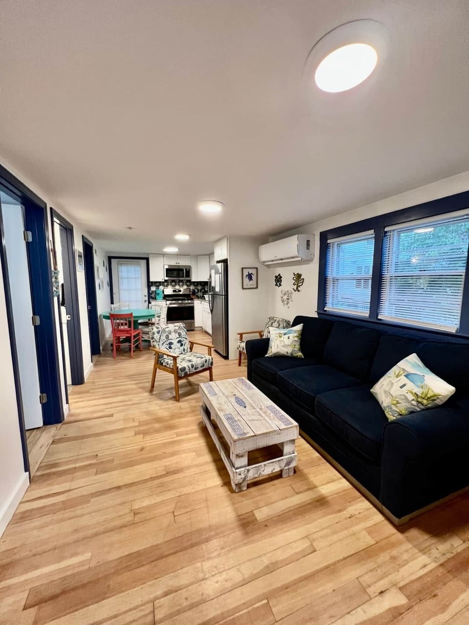 Open floor plan with Q sleeper couch