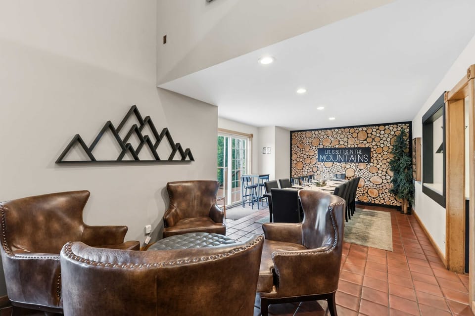 Lounge area