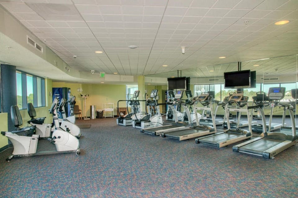 Don't leave your workout routine at home. Check out the fitness room.