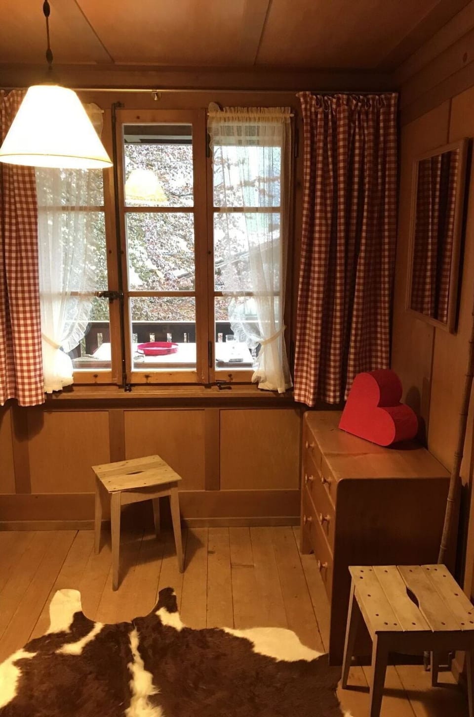 Table, Property, Furniture, Window, Wood, Building, Drawer, Shade, Curtain, Interior Design