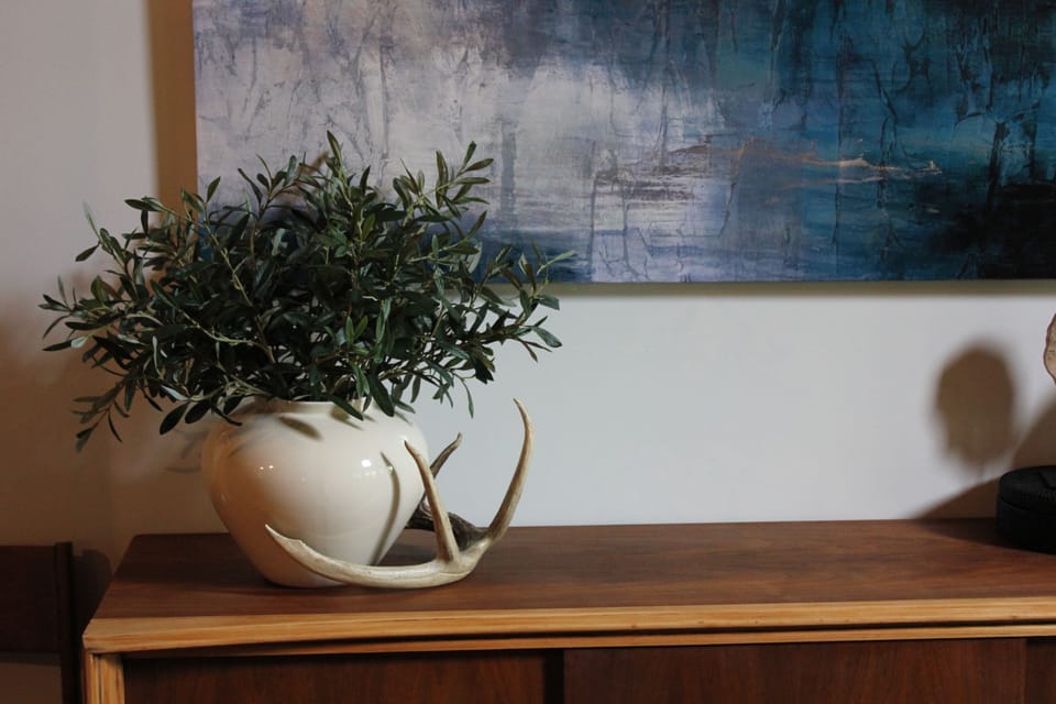 Timber Cottage Decor