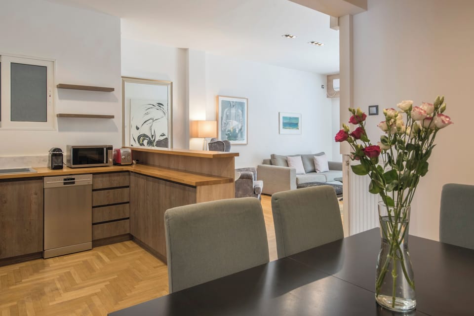 Dining area adjoining kitchen