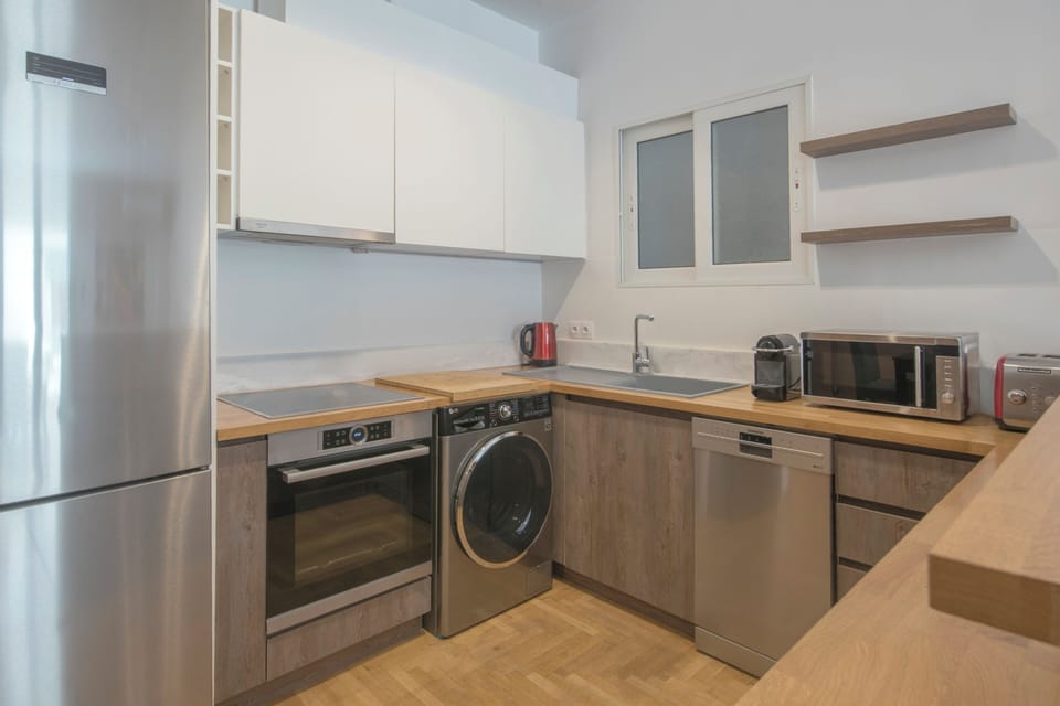 Fully equipped kitchen with all everything need for the stay