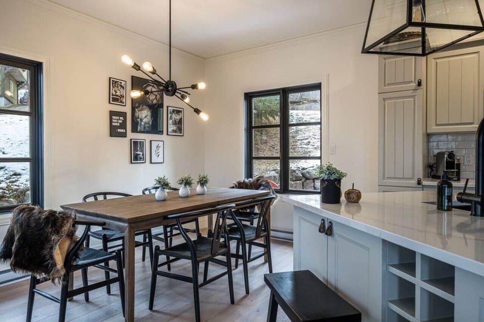 Plateau 228-3 / Luxurious Amenities Included
