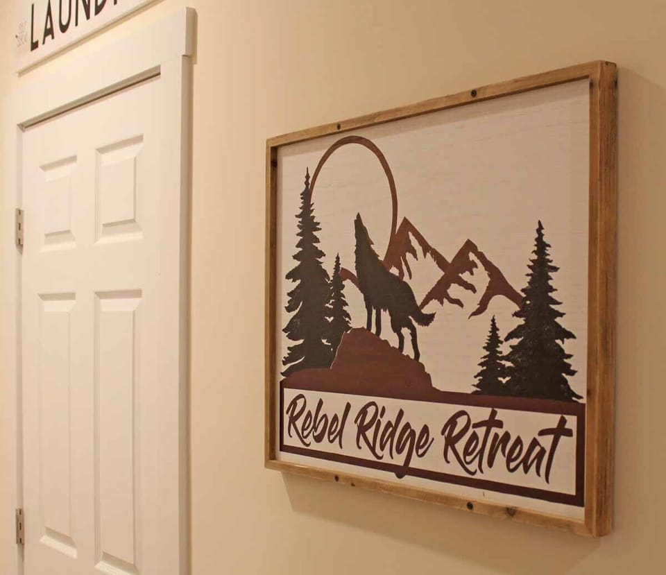 REBEL RIDGE RETREAT