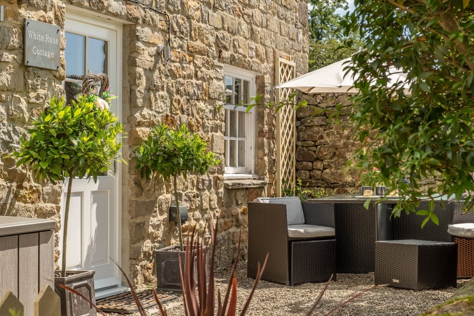 Welcome to White Rose Cottage, Constable Burton near Leyburn