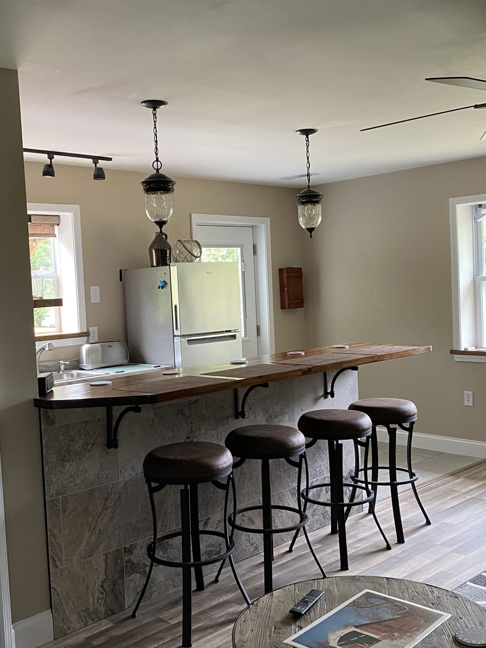 I wish the kitchen in my home was this cool.  Well..  OK.  It kinda is. 