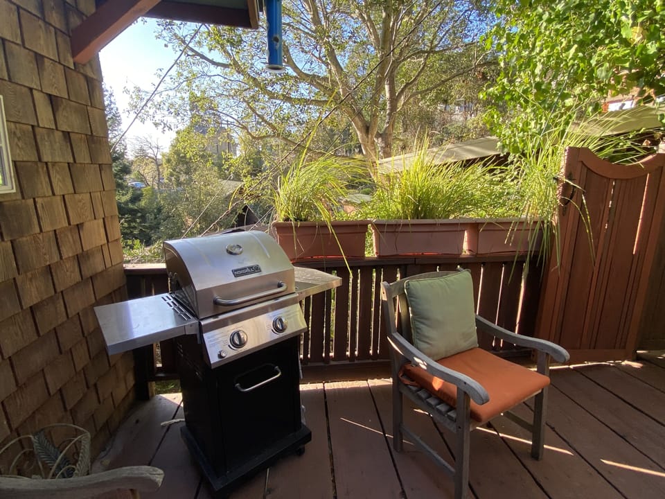 Outdoor barbecue on your private Terrace . 