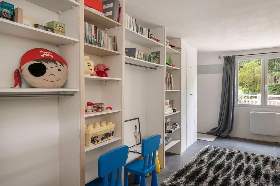 Children's area