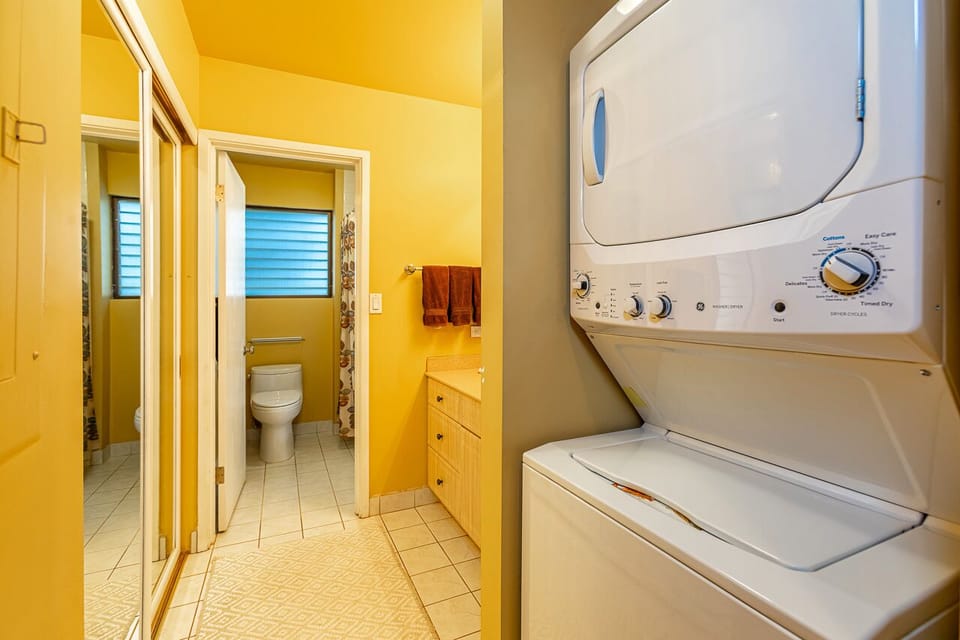 Stackable washer and dryer for your convenience