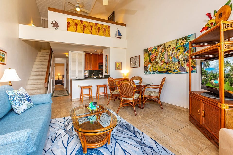 Hawaii style furnishings. 
