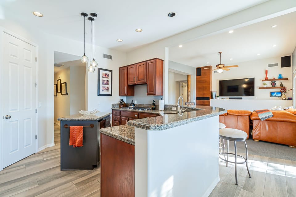Light and open kitchen
