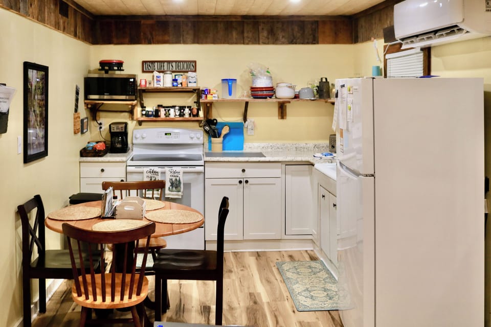 Kitchen | Well-Equipped | Cooking Basics | Spices