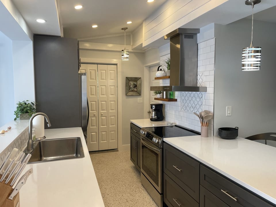 Fully equipped galley kitchen.