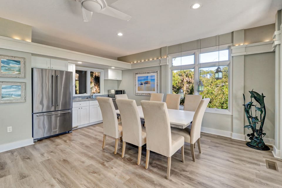 12 Cassina Lane | Great Room on the first floor - 12 Cassina Lane | Great Room on the first floor