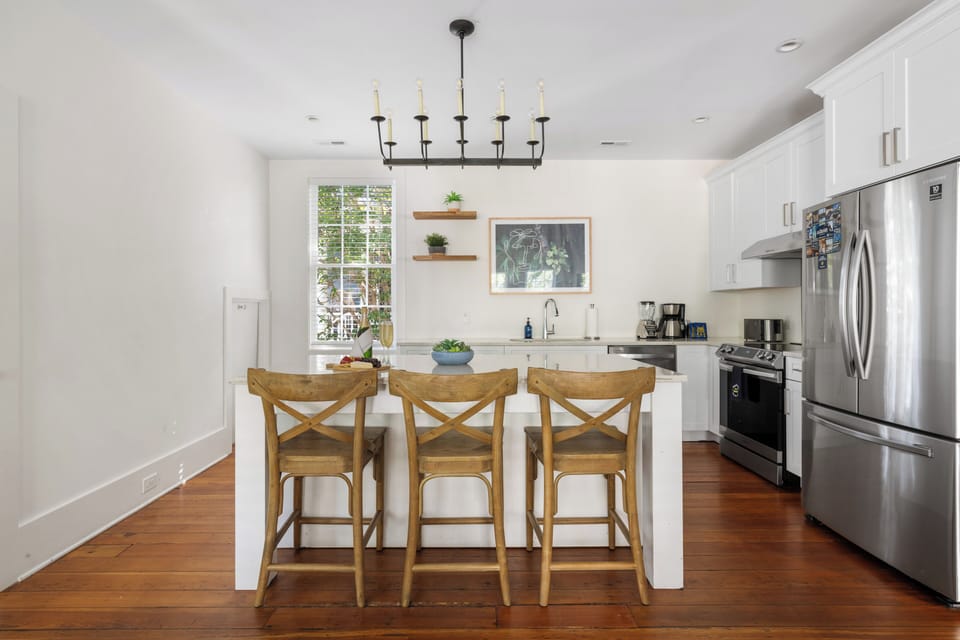 Great for Groups | Private Patio | The Zeus