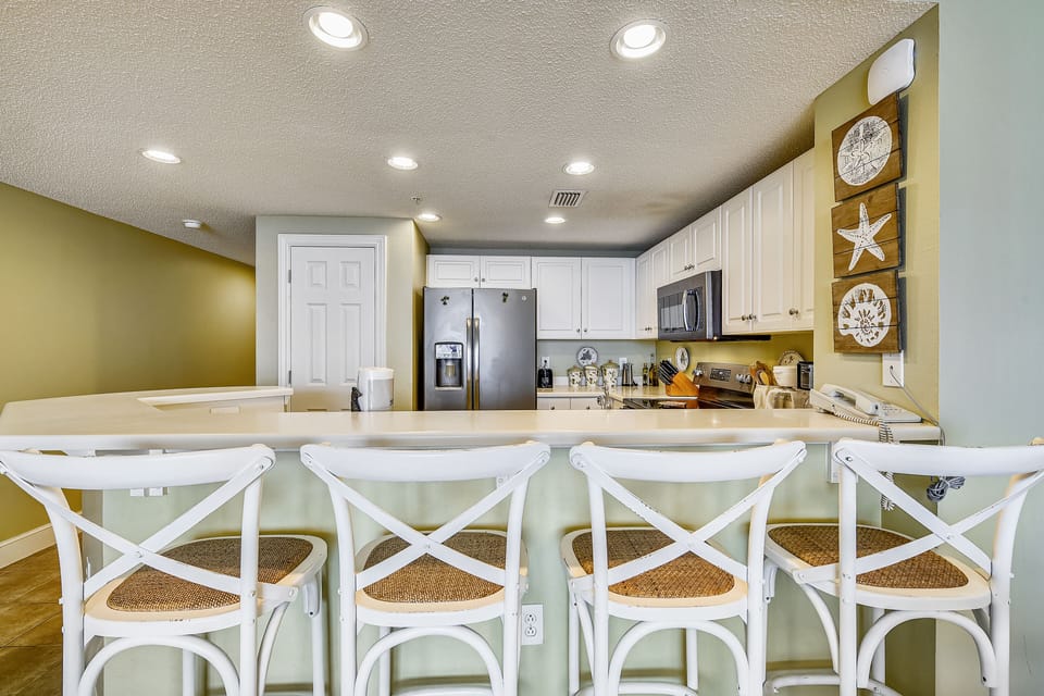 Full Size Kitchen with Bar Seating