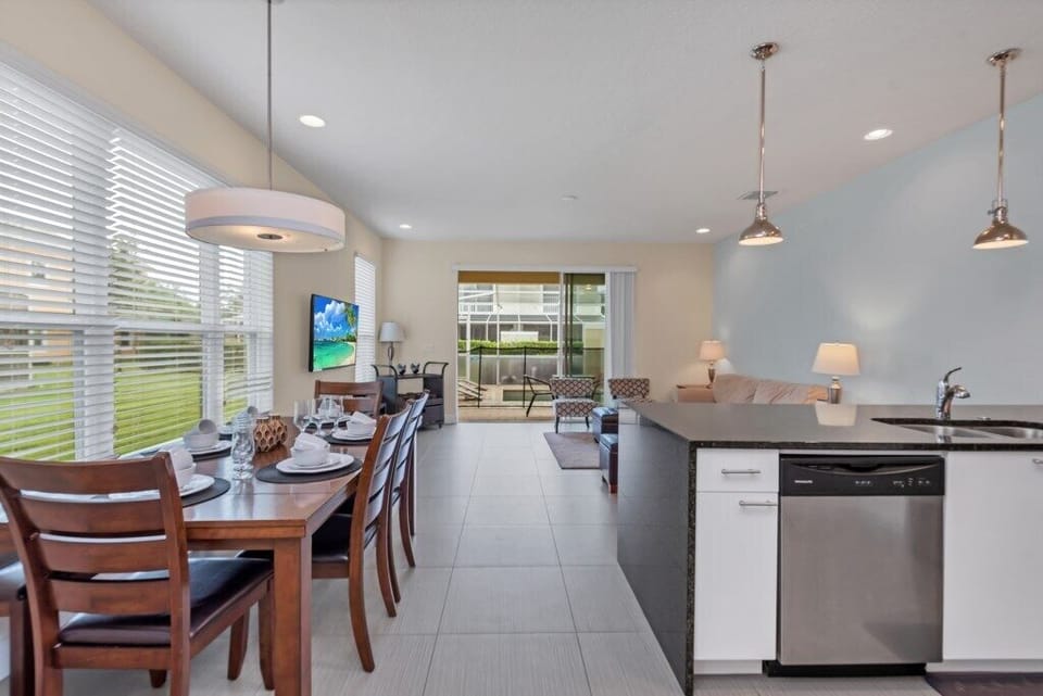 1447RetreatCir,SilverCreek_05