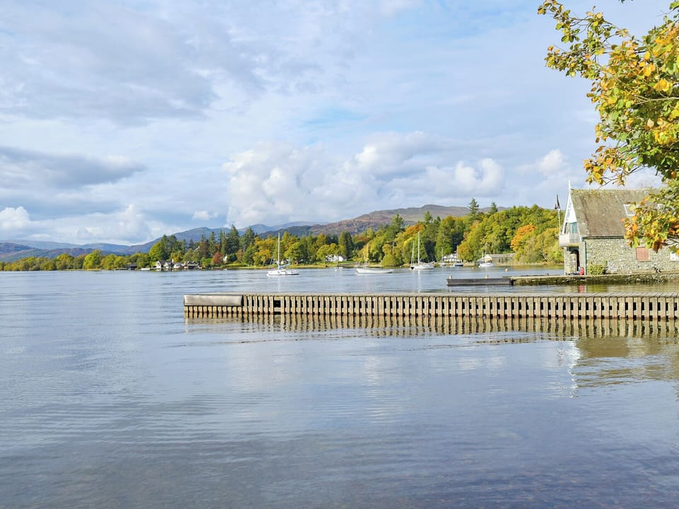Lake Windermere during autumn | Cumbria, England