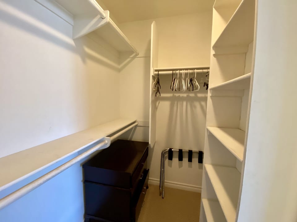 Cal King bedroom walk-in closet