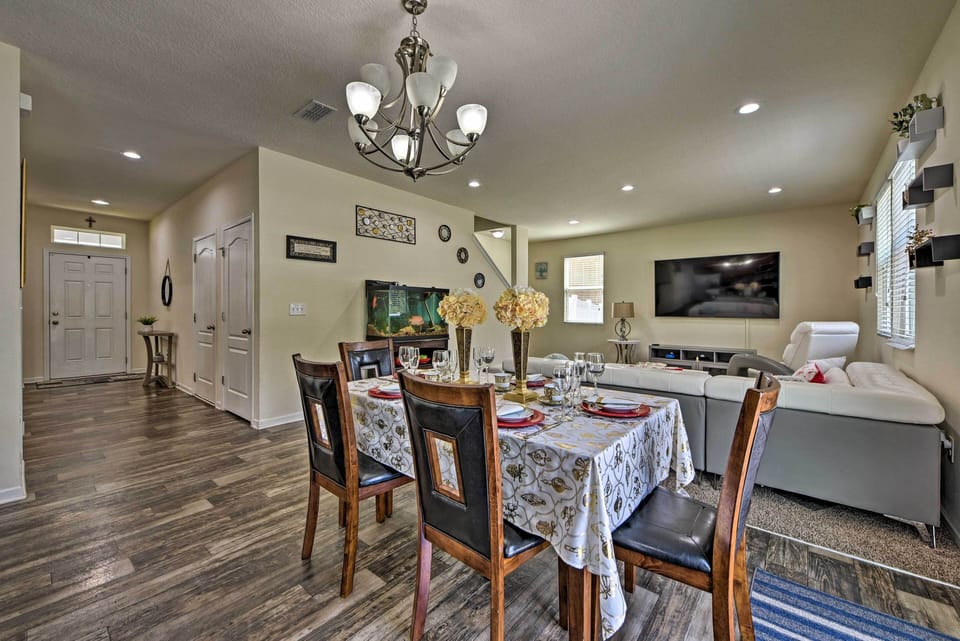 Dining Table | 1st Floor