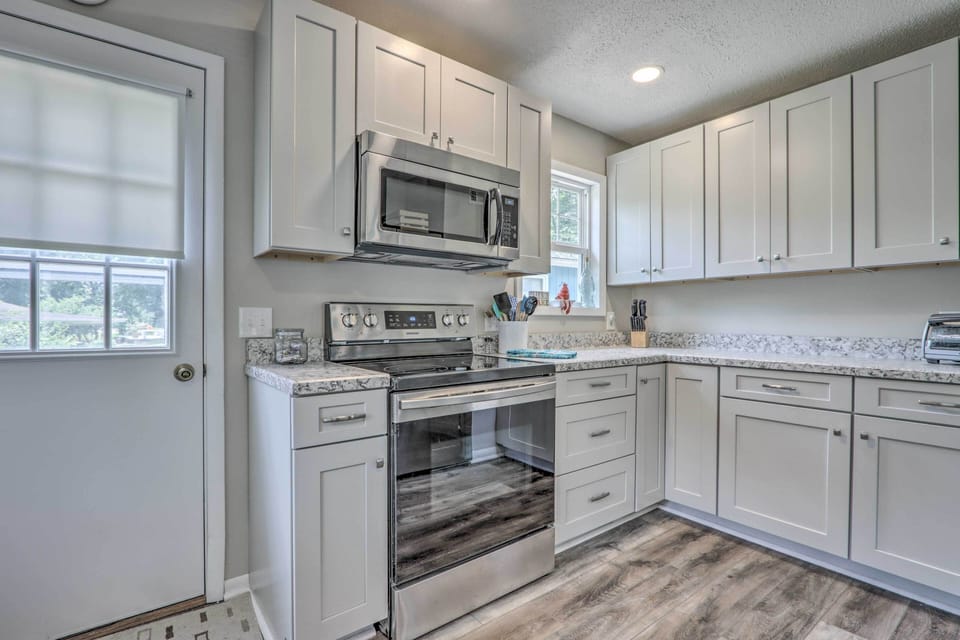 Kitchen | Fully Equipped | Cooking Utensils
