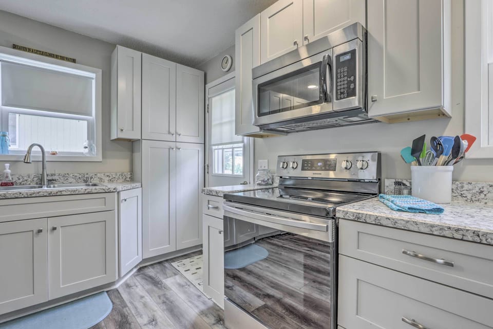 Kitchen | Drip Coffee Maker