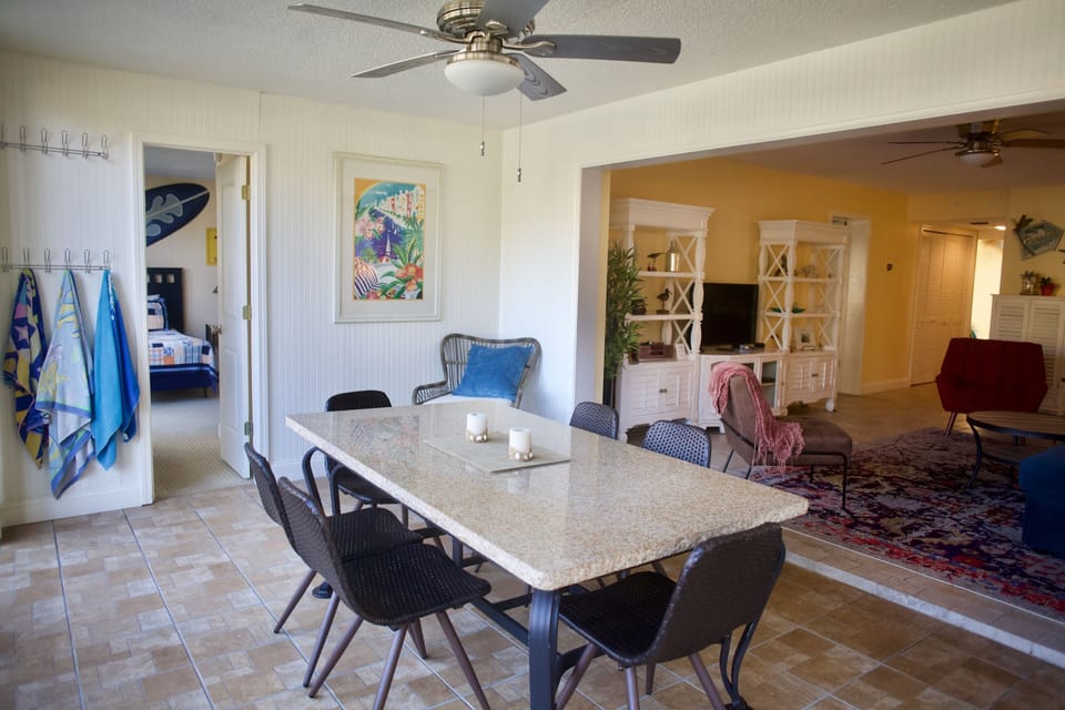 Enclosed lanai