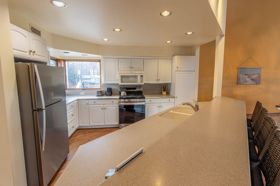 Main Level | Kitchen