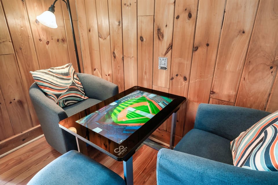 Infinity Game Table
