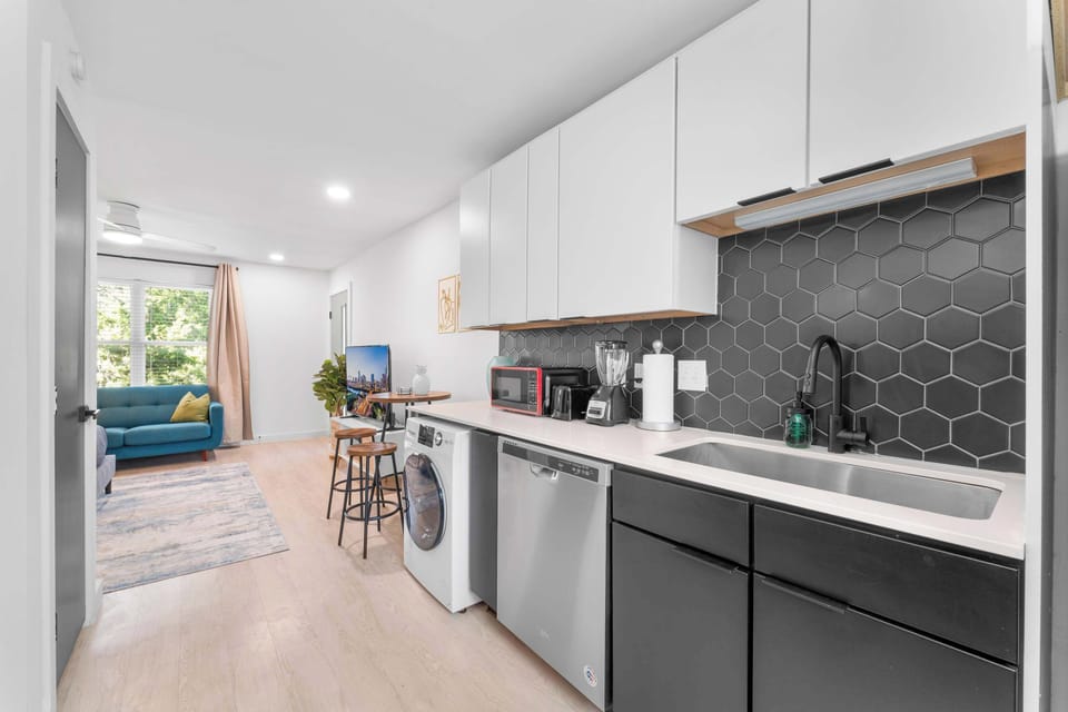 Kitchen and laundry machine