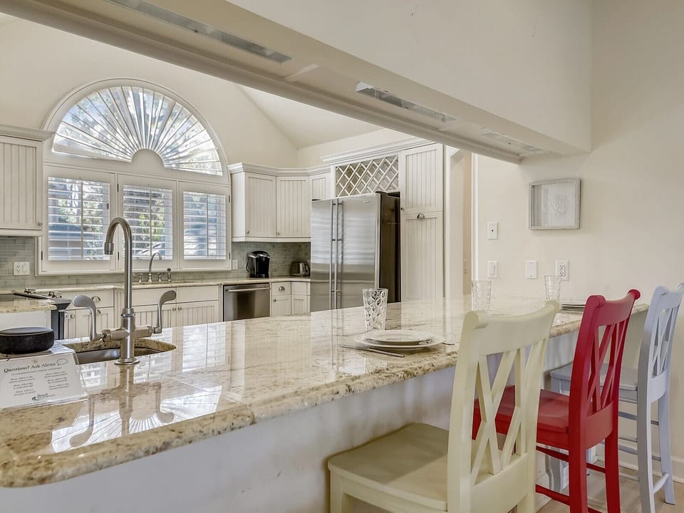 Kitchen with Breakfast Bar at 6 Ruddy Turnstone