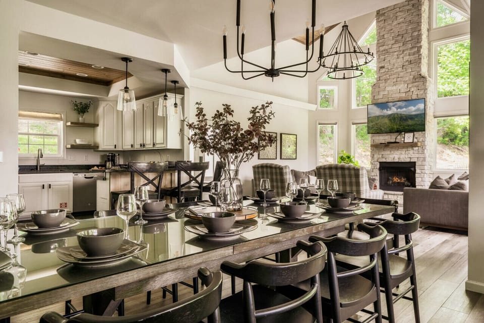 The perfect spot for everyone to enjoy a meal together!