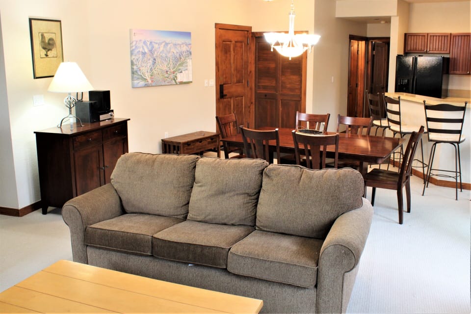 Living Room & Dining Room