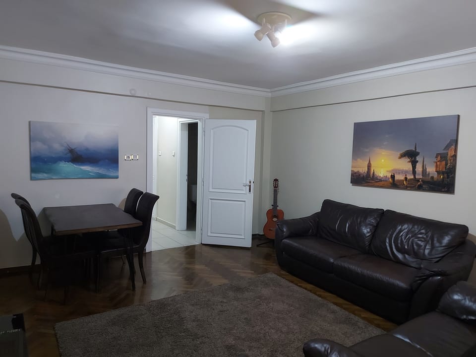 First Floor:Living Room