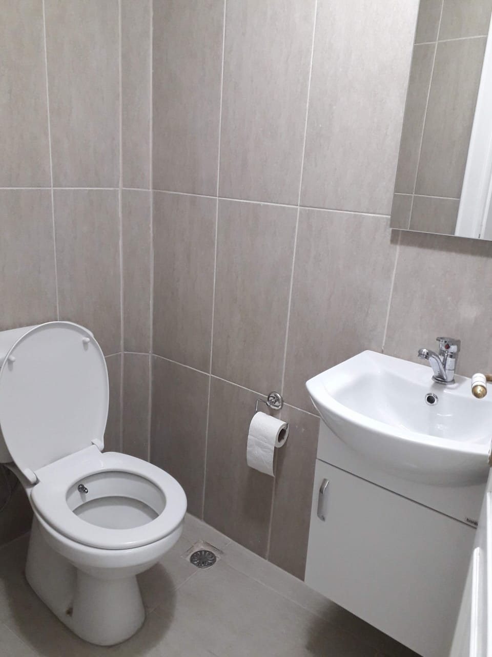 First Floor:WC