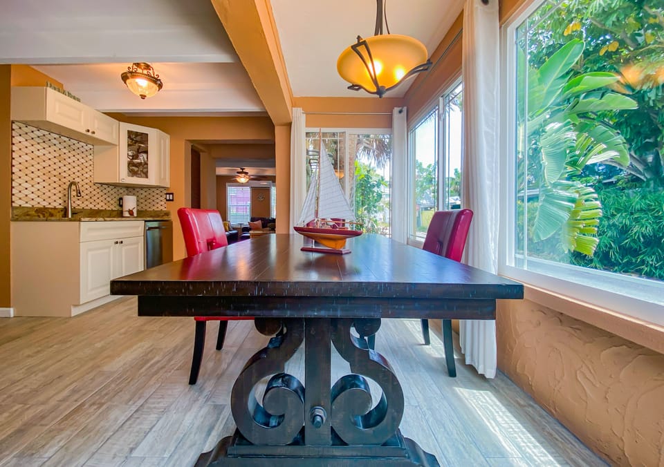 Dinning room / kitchen