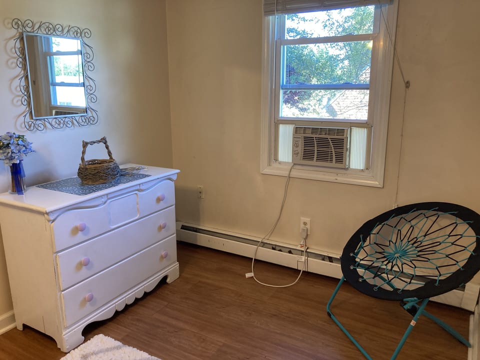 2nd floor full bedroom