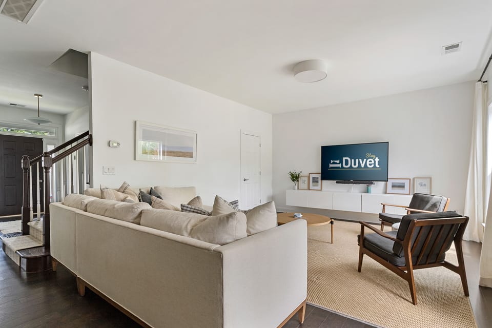 Expansive Backyard Bliss | Phil's Place