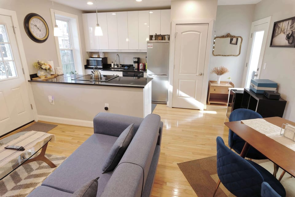 Beautiful open space kitchen so you can cook a delicious meal while catching up with the group! 