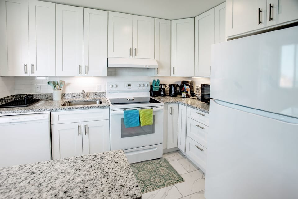 Fully equipped kitchen