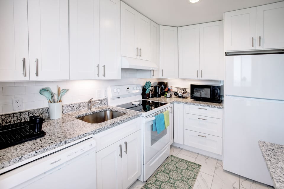Fully equipped kitchen
