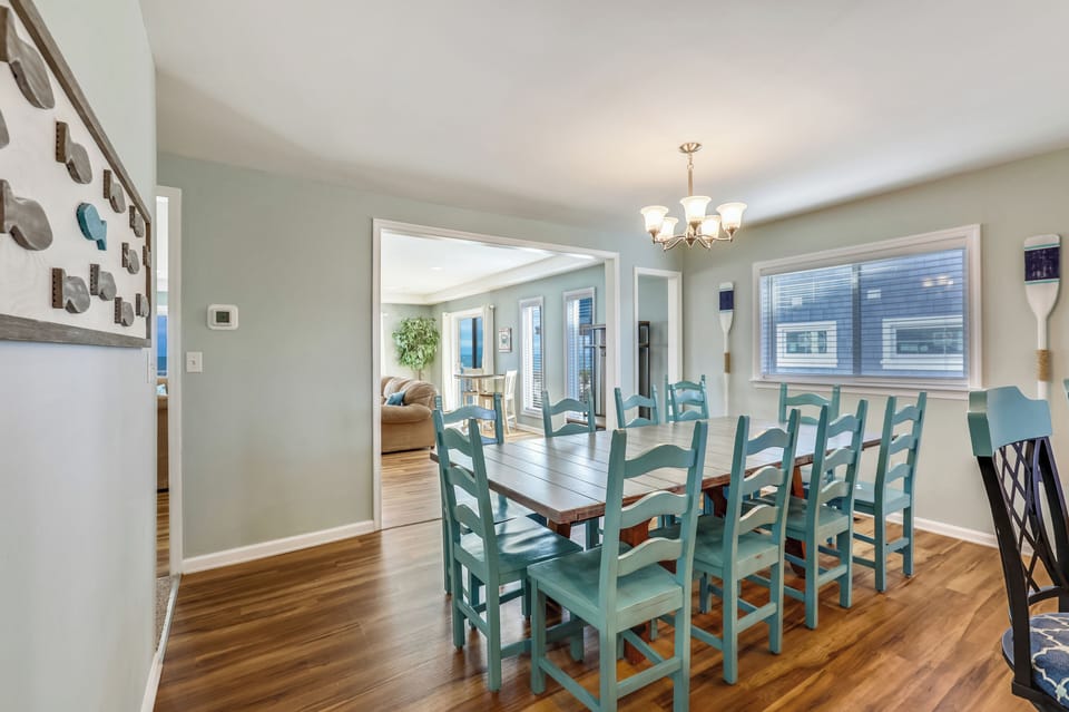 Main Level,Dining Room,