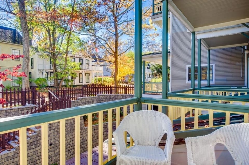 Private Porch facing the Brick Walk