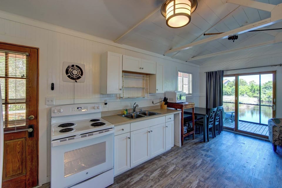 Kitchen (3)