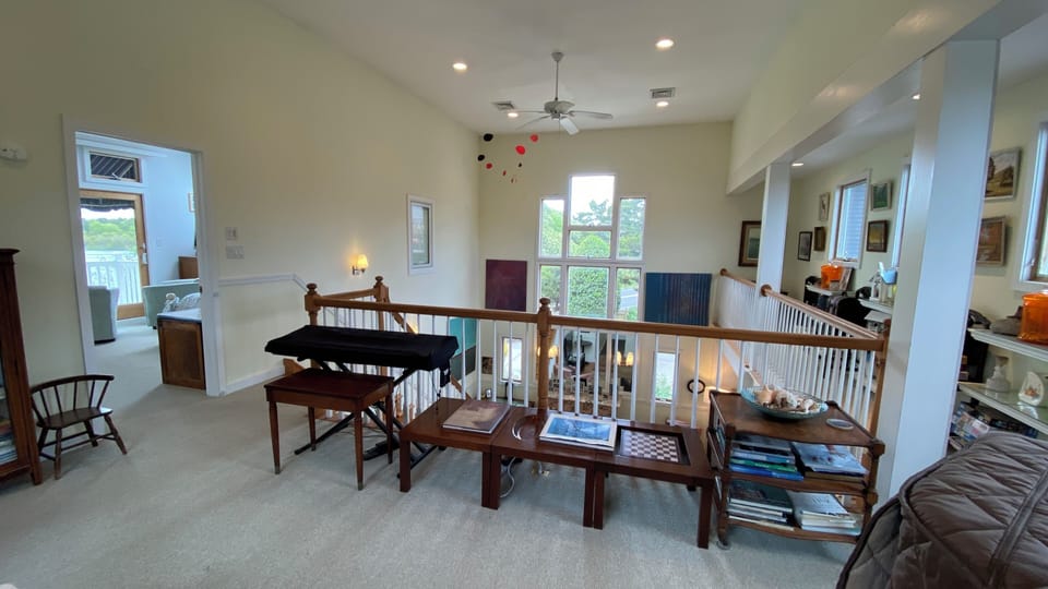2nd Fl Sitting Room
