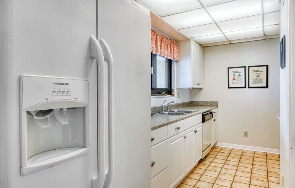 Marlin Quay 108 - Kitchen